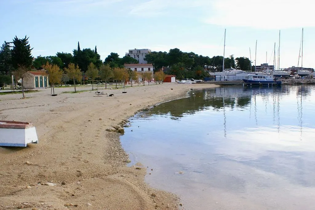 Apartmani Dalmacija Biograd Na Moru 0*,  Kroatië